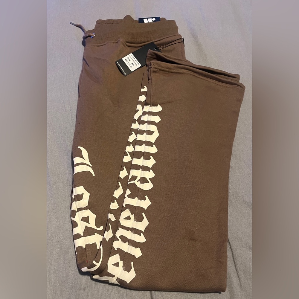 Men’s Lost Generation stack joggers xxl Brown